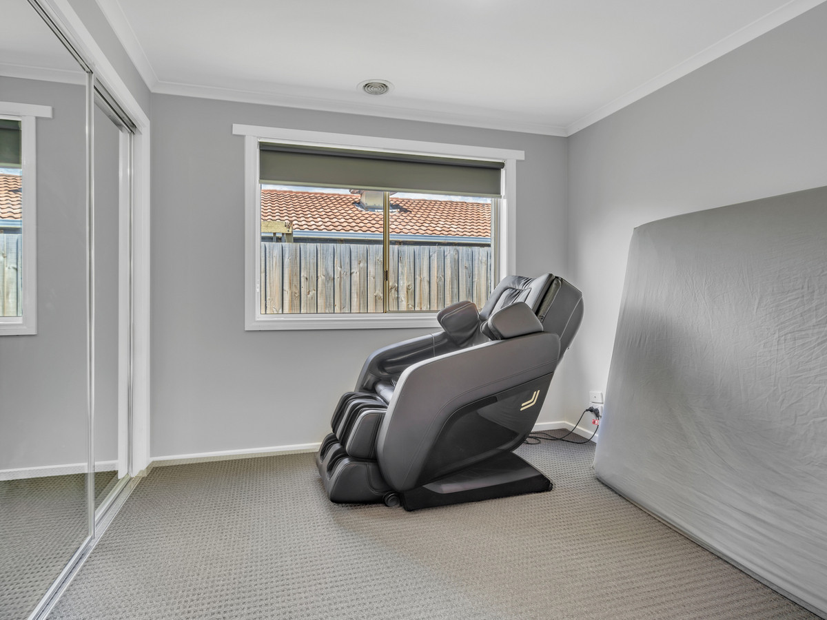 11 Russell Street, Darley VIC 3340, Darley - Thumbnail 7