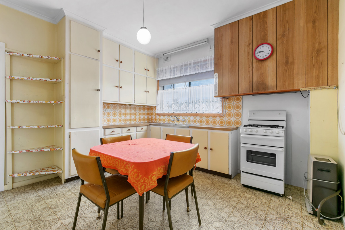 76 Well Street, Morwell VIC 3840, Morwell - Thumbnail 5