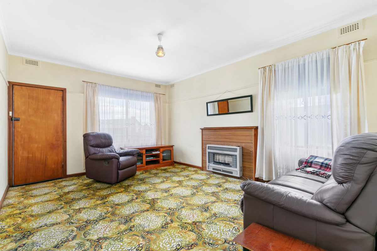76 Well Street, Morwell VIC 3840, Morwell - Thumbnail 4
