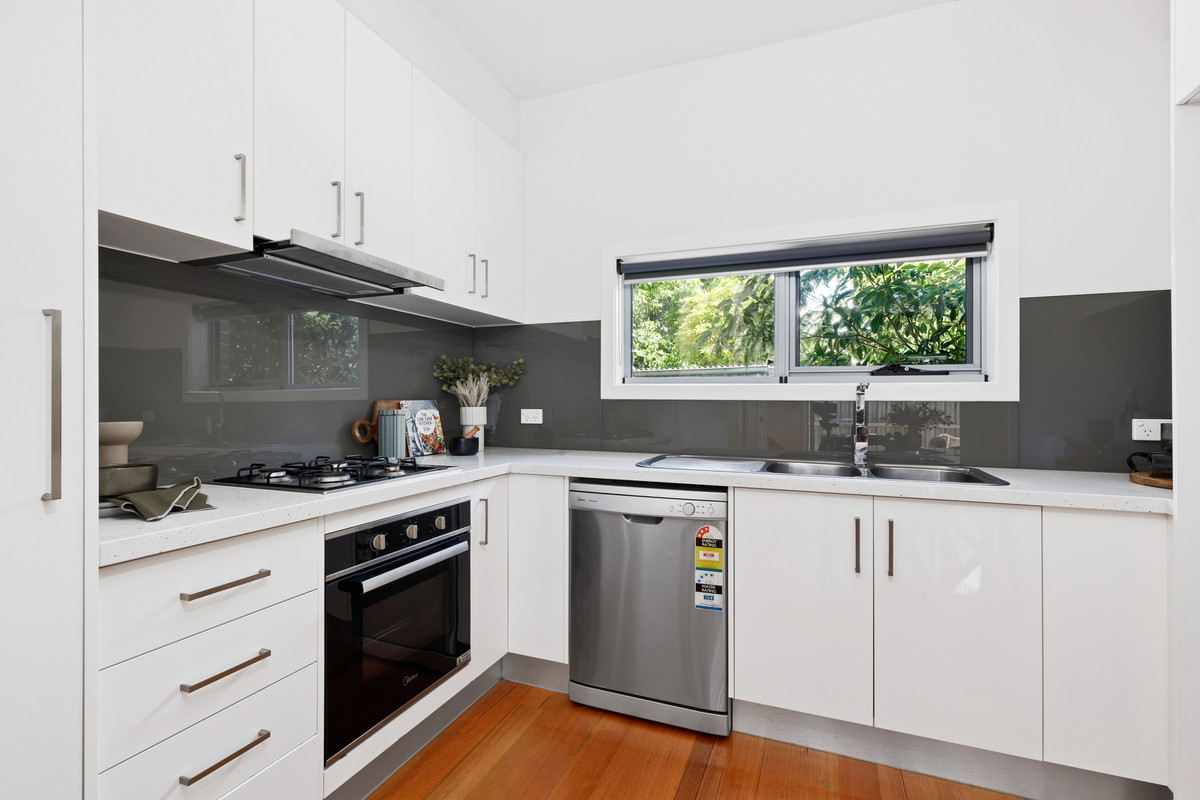 2 / 28 Isla Avenue, Glenroy VIC 3046, Glenroy - Thumbnail 3