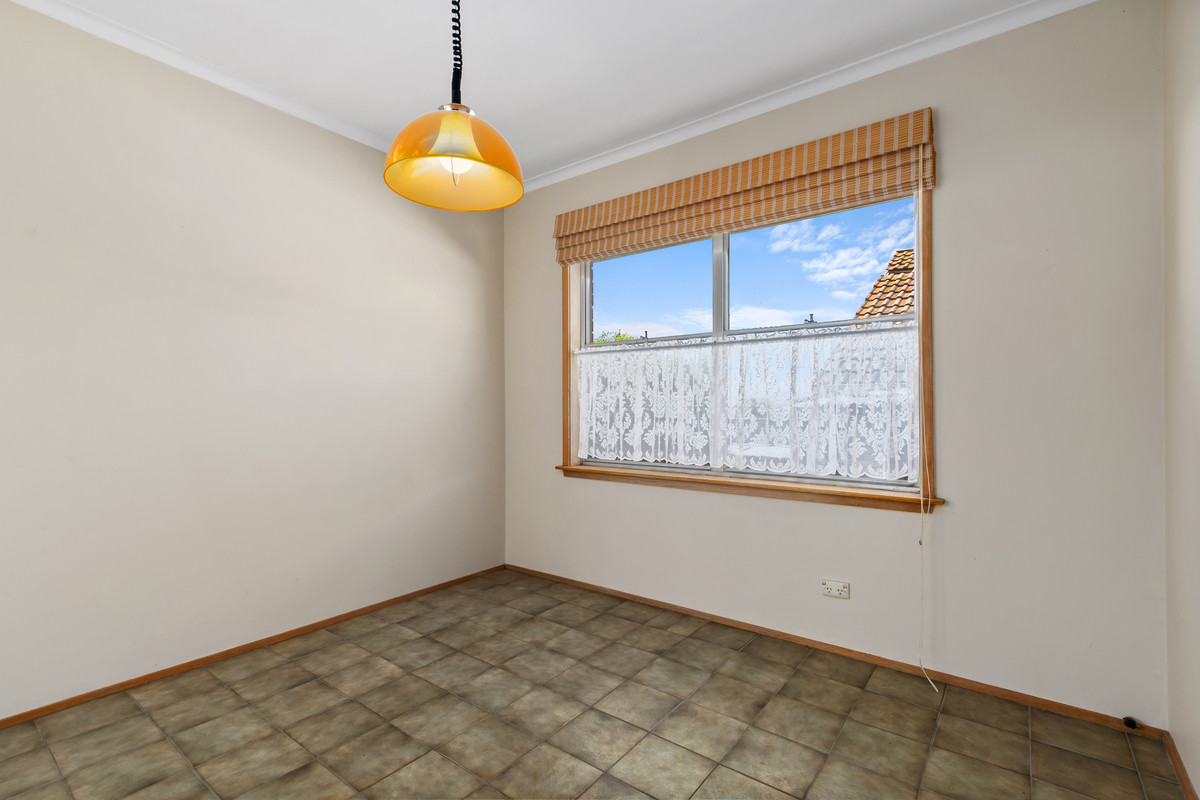 13 McInnes Crescent, Churchill VIC 3842, Churchill - Thumbnail 5