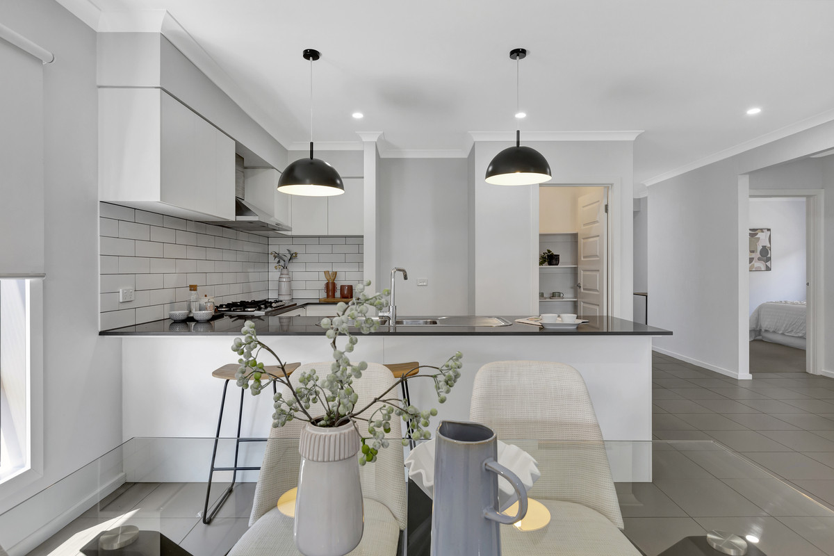 7 Abbey Road, Beveridge VIC 3753, Beveridge - Thumbnail 2