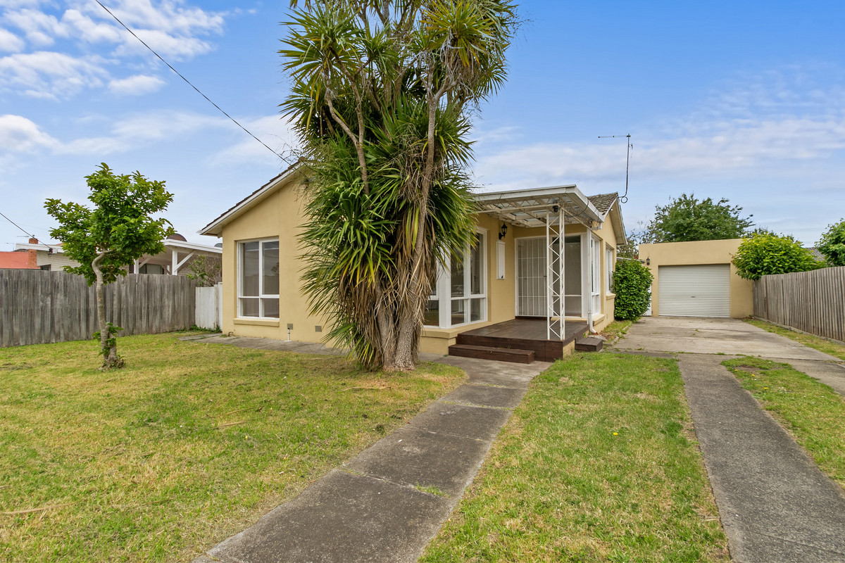 14 Chapel Street, Morwell VIC 3840, Morwell - Thumbnail 2