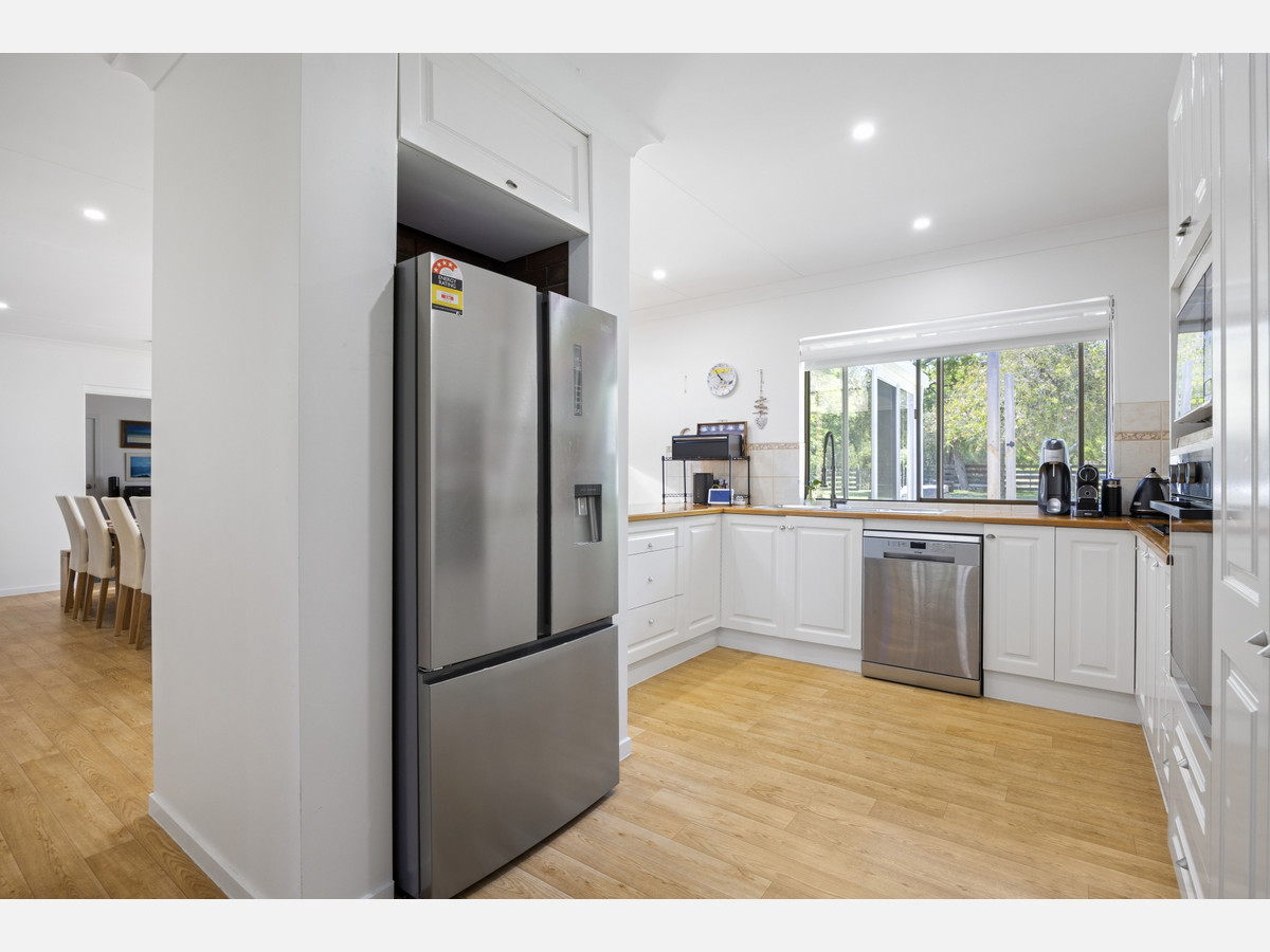 2 Wedgewood Drive, Rosebud VIC 3939, Rosebud - Thumbnail 6