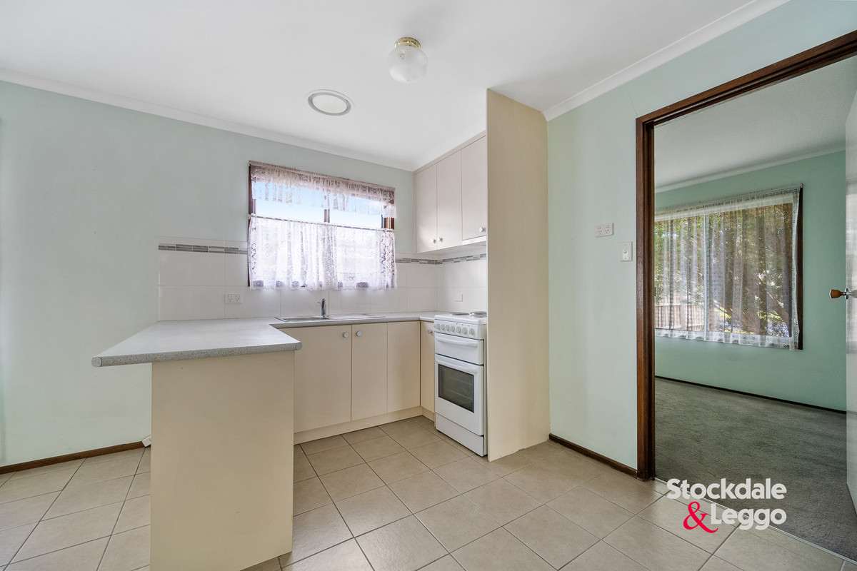 4 Valerie Street, INVERLOCH VIC 3996, Inverloch - Thumbnail 3