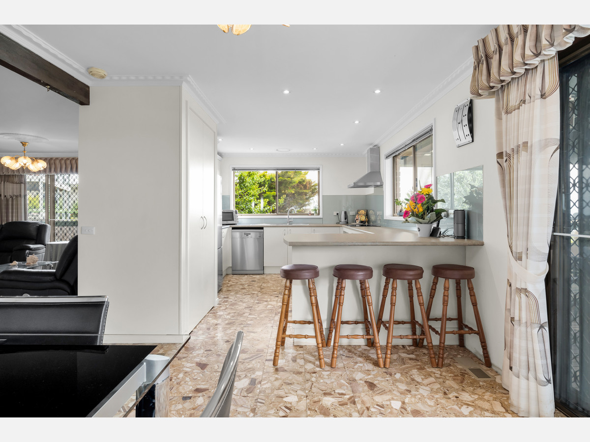 24 Burns Close, Dromana VIC 3936, Dromana - Thumbnail 6