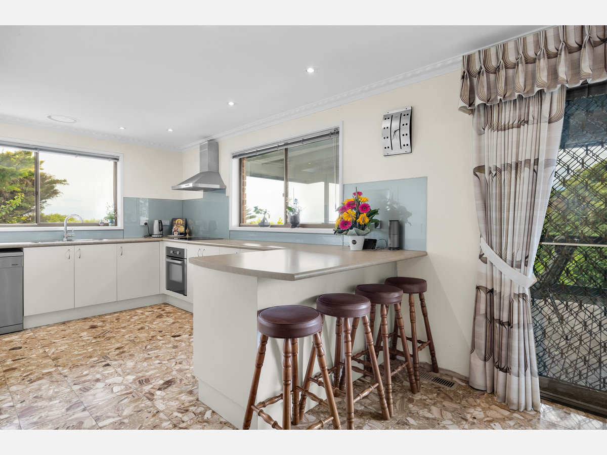 24 Burns Close, Dromana VIC 3936, Dromana - Thumbnail 7