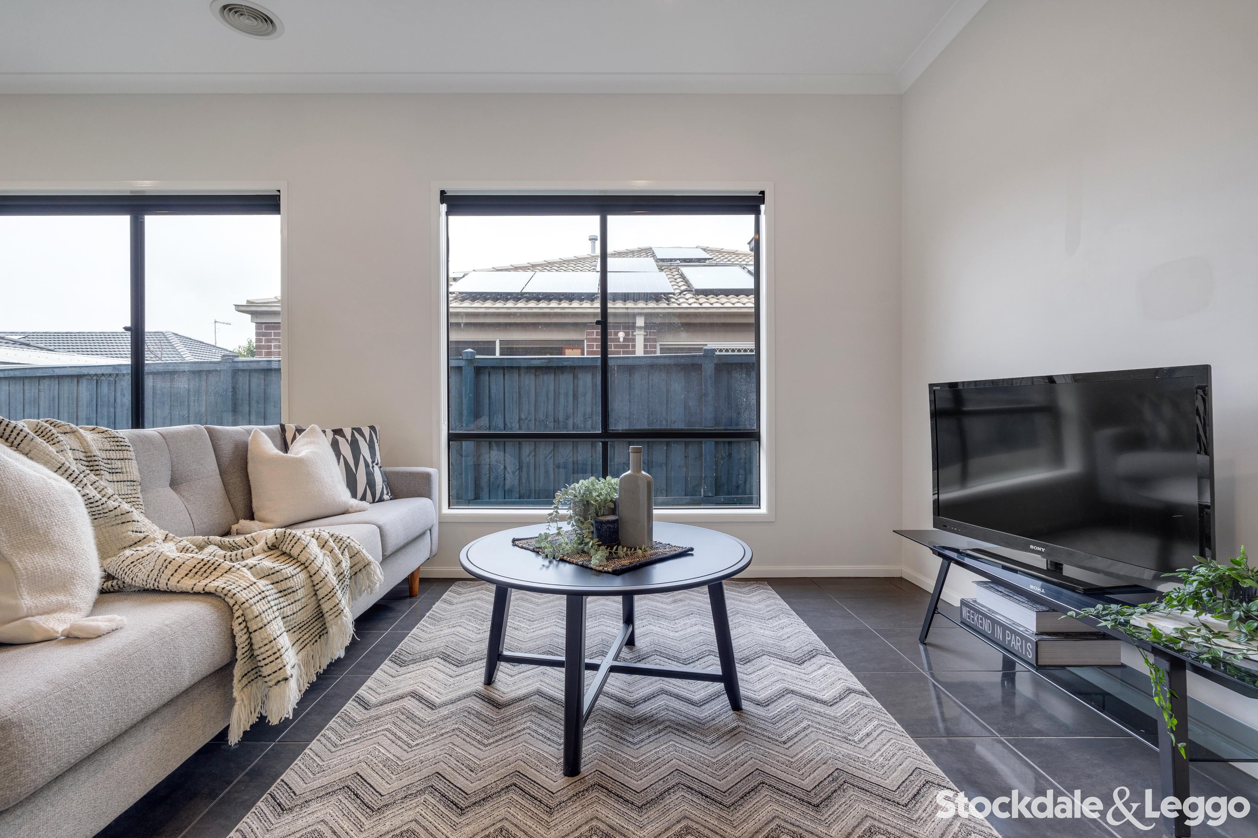 20 Tivoli Way, Mickleham VIC, Mickleham - Thumbnail 2