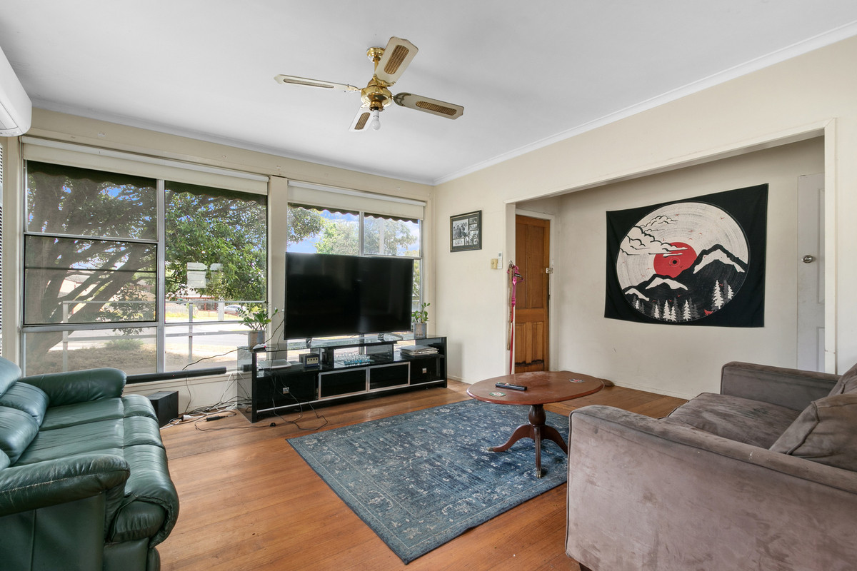 1 McEntee Court, TRARALGON VIC 3844, Traralgon - Thumbnail 4