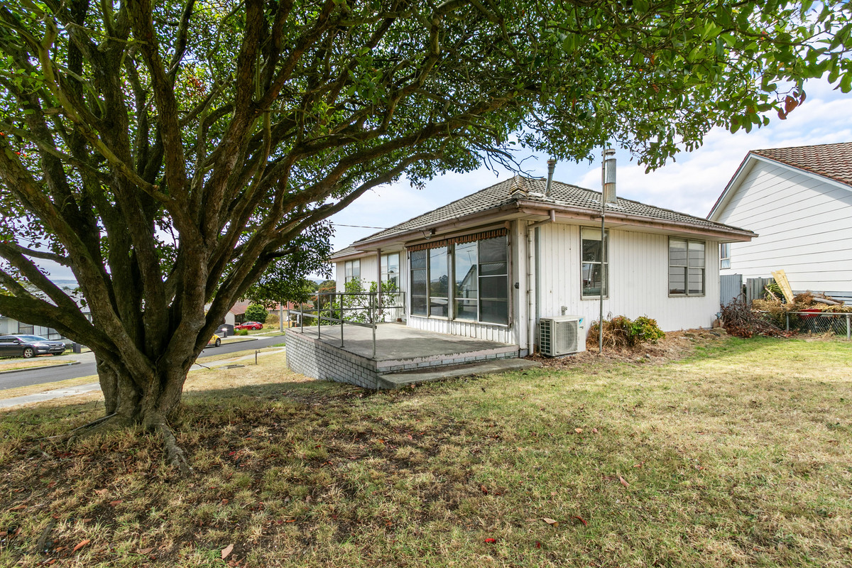 1 McEntee Court, TRARALGON VIC 3844, Traralgon - Thumbnail 2
