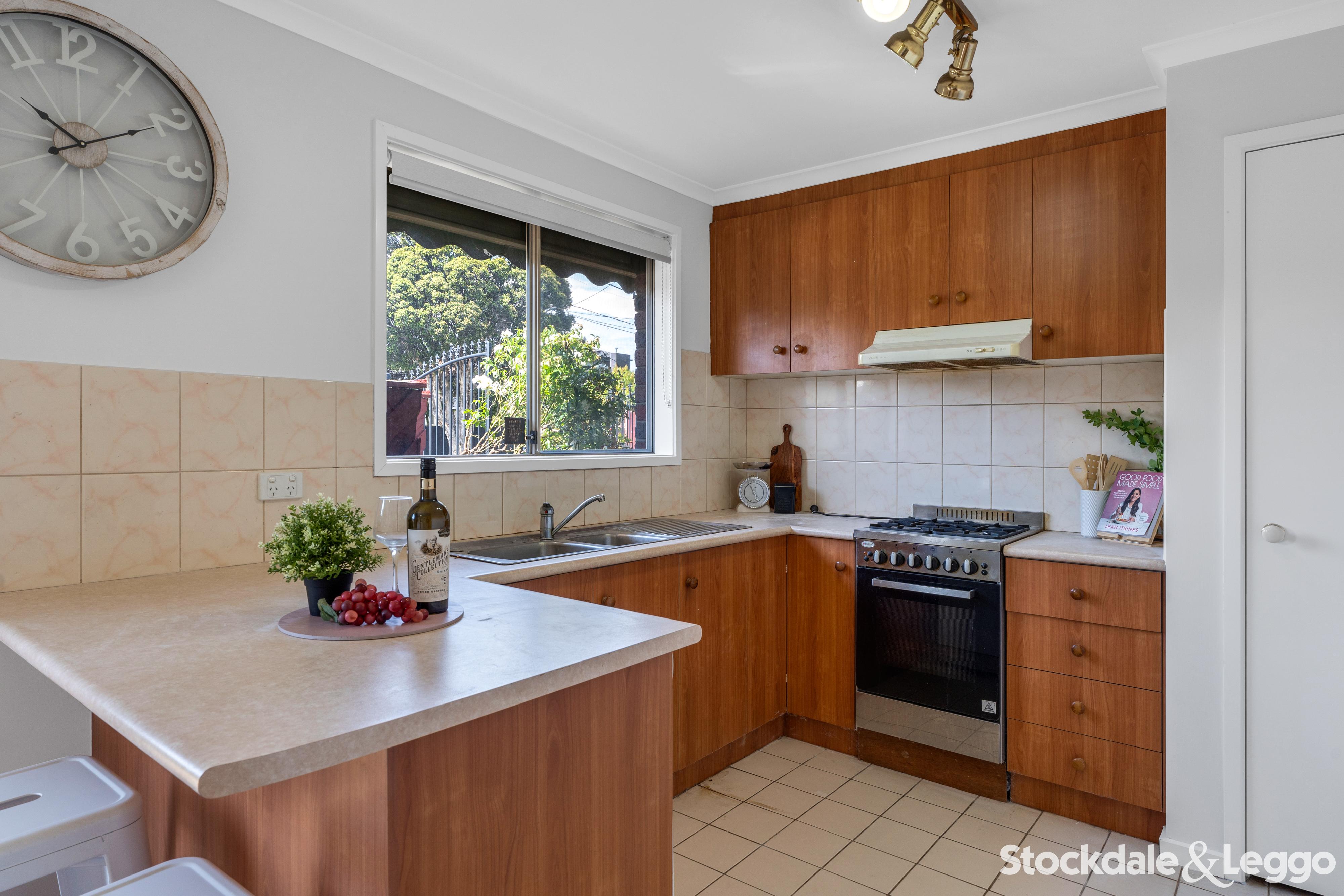 1/15 Elm Street, Preston VIC, Preston - Thumbnail 3