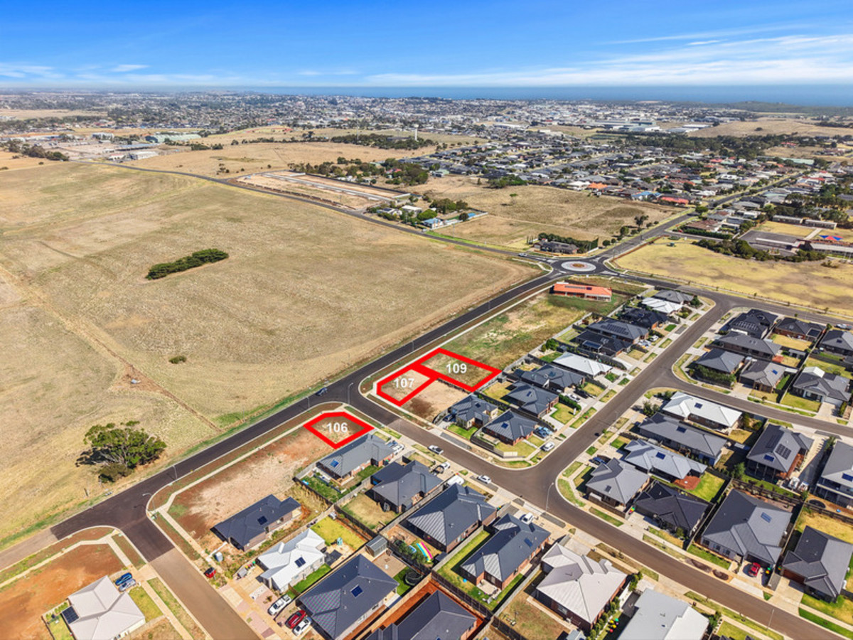 311 Russell Street, Dennington VIC 3280, Dennington - Thumbnail 2