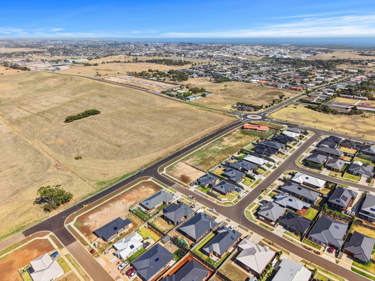 311 Russell Street, Dennington VIC 3280, Dennington - Thumbnail 4