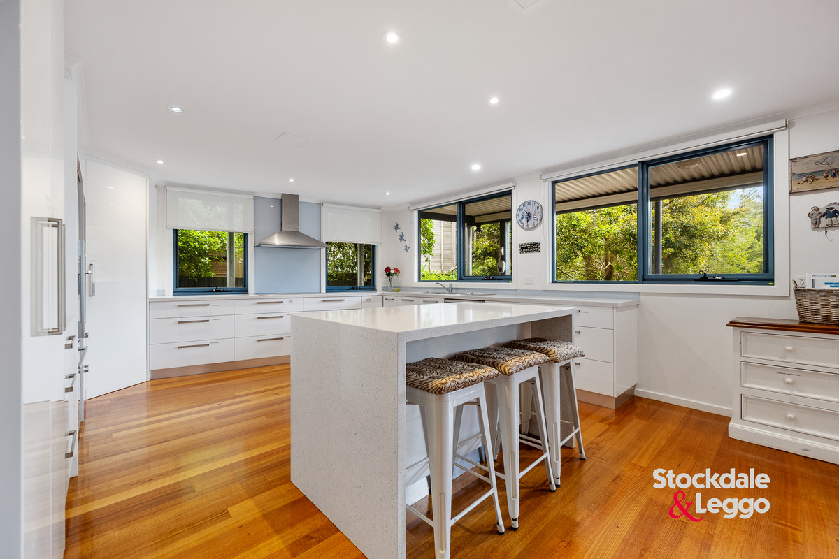 166 Surf Parade, INVERLOCH VIC 3996, Inverloch - Thumbnail 5