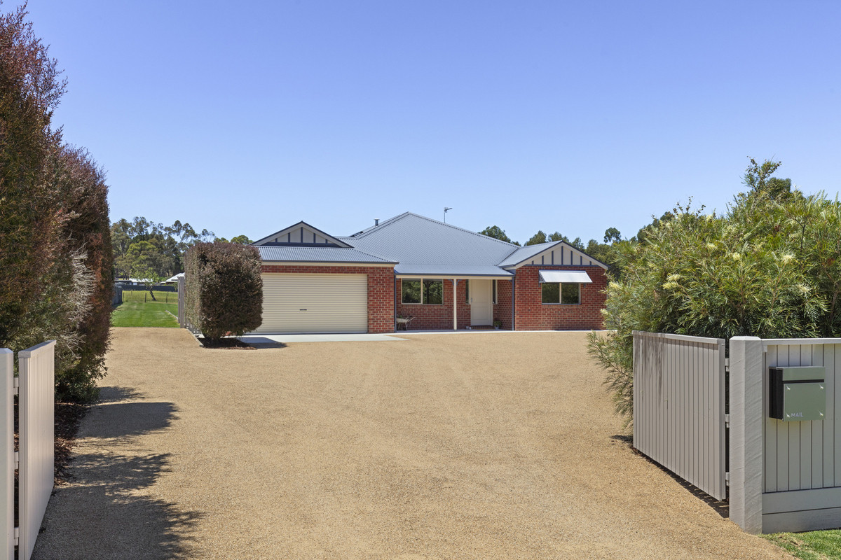 48 Cemetery Road, DRYSDALE VIC 3222, Drysdale - Thumbnail 2