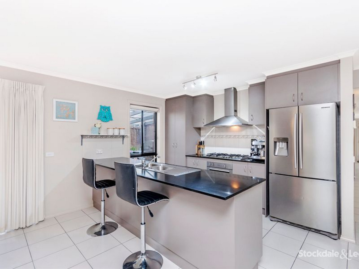 69 Fitzroy Road, WARRNAMBOOL VIC 3280, Warrnambool - Thumbnail 3