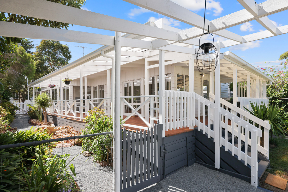 50 Justice Road, Cowes VIC 3922, Cowes - Thumbnail 5