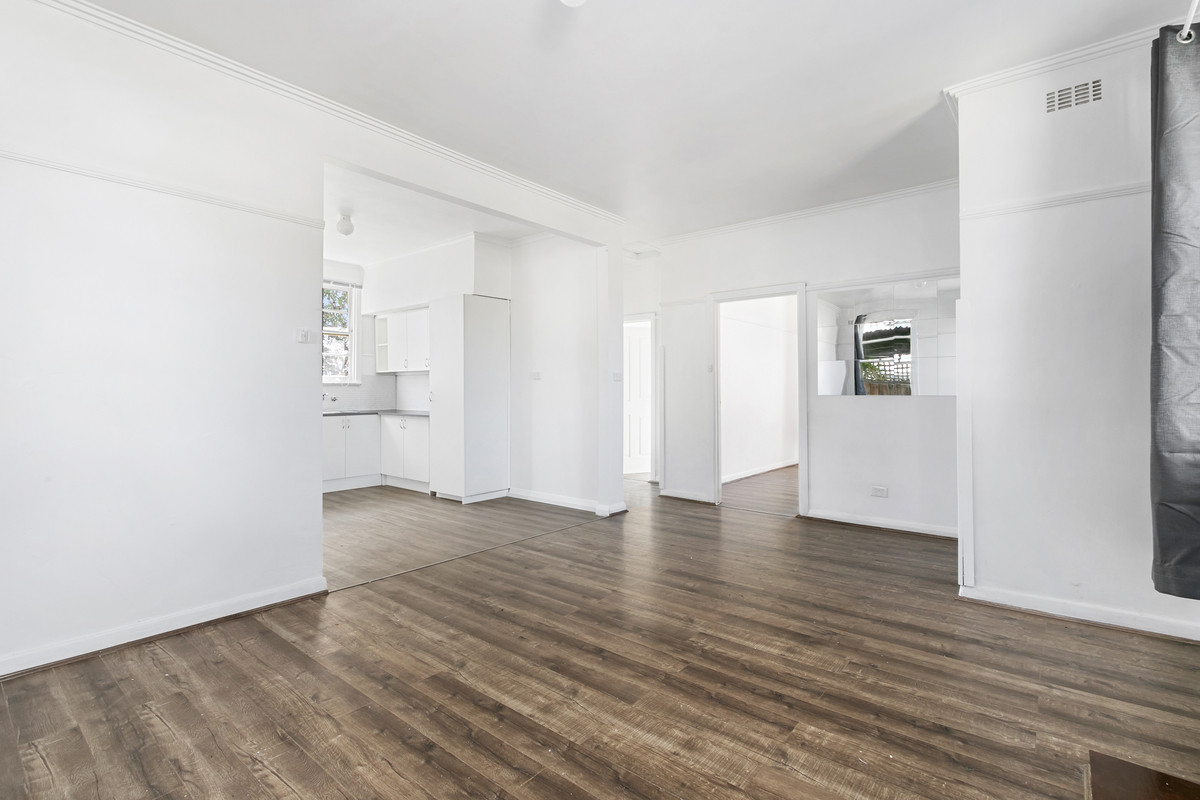 71 Churchill Road, Morwell VIC 3840, Morwell - Thumbnail 3