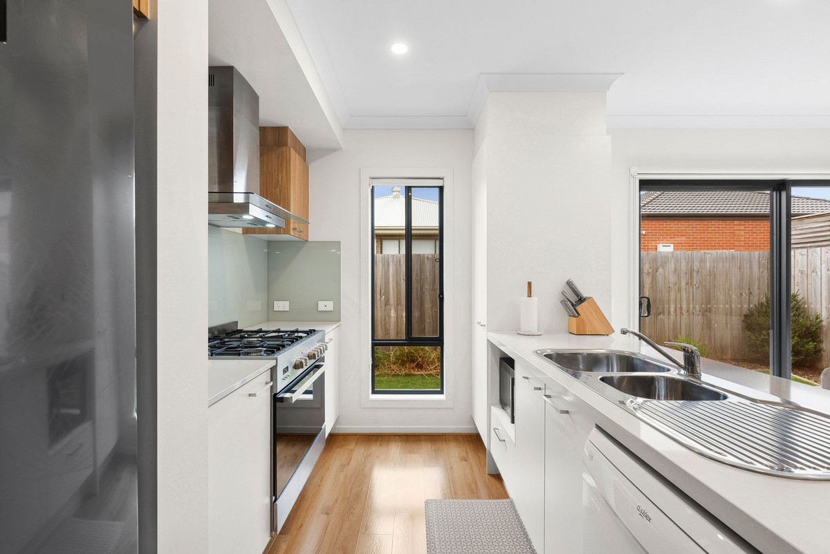 91 Bayview Road, MERRICKS BEACH, Armstrong Creek - Thumbnail 5