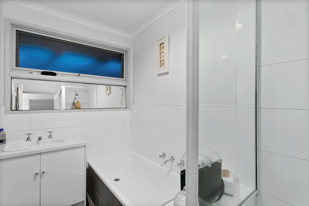 118 Circle Drive South, Cranbourne VIC 3977, Cranbourne - Thumbnail 8