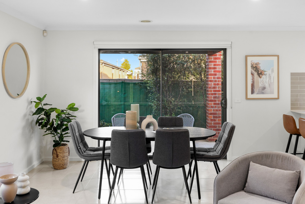 10 Impara Rise, Werribee VIC 3030, Werribee - Thumbnail 4