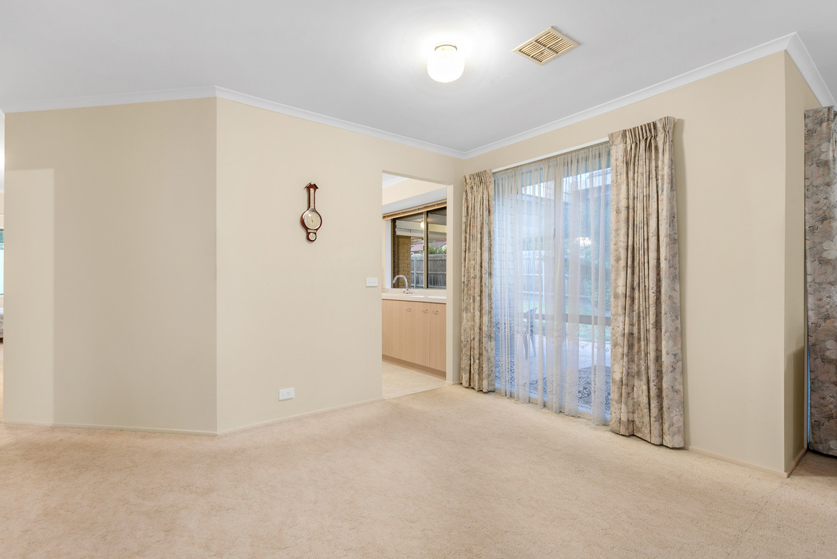 125 Lawless Drive, Cranbourne North VIC 3977, Cranbourne North - Thumbnail 6