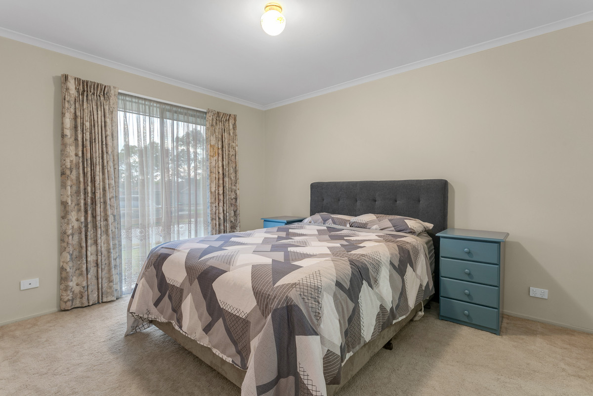 125 Lawless Drive, Cranbourne North VIC 3977, Cranbourne North - Thumbnail 8