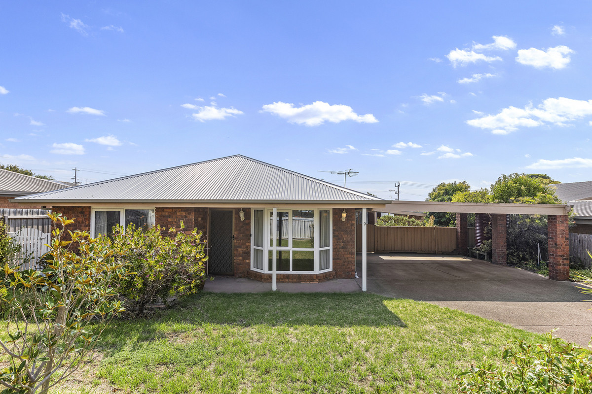9 Viewbay Drive, Leopold VIC 3224, Leopold - Thumbnail 2