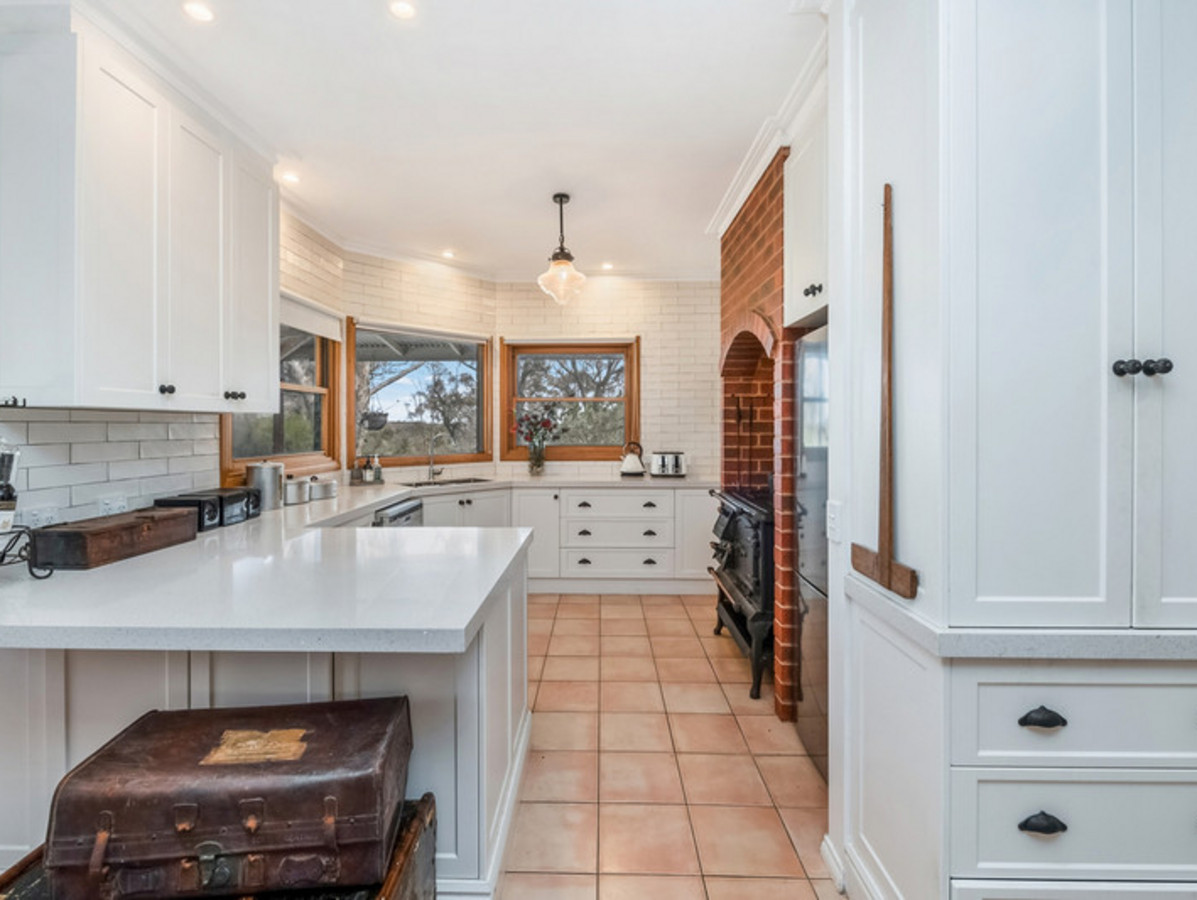 175 Czar Crescent, Eppalock VIC 3551, Eppalock - Thumbnail 2