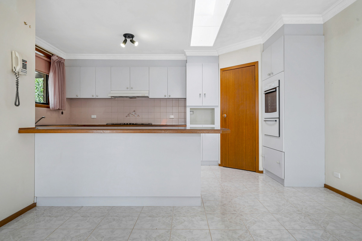 19 Kenny Street, Westmeadows VIC 3049, Westmeadows - Thumbnail 4