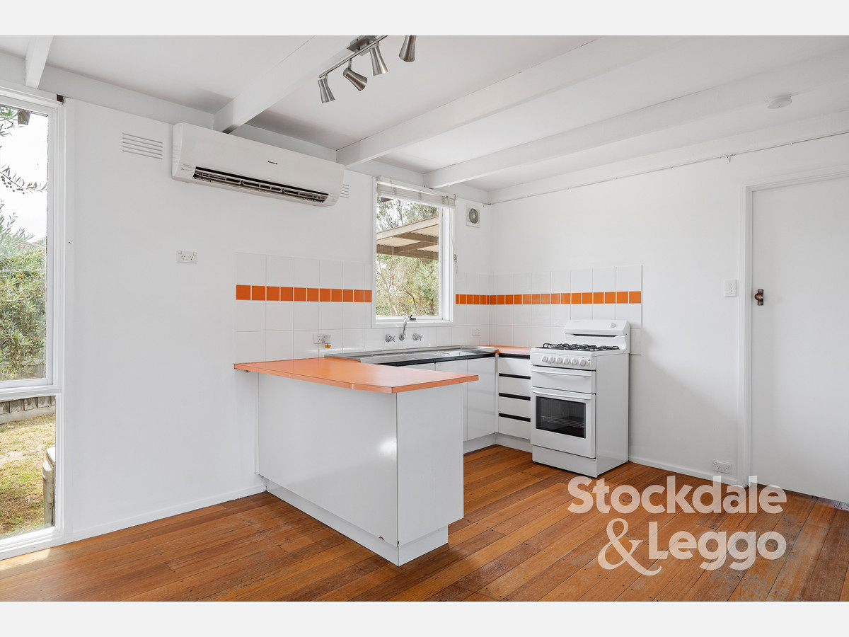 28 Raymond Street, Tootgarook VIC 3941, Tootgarook - Thumbnail 3