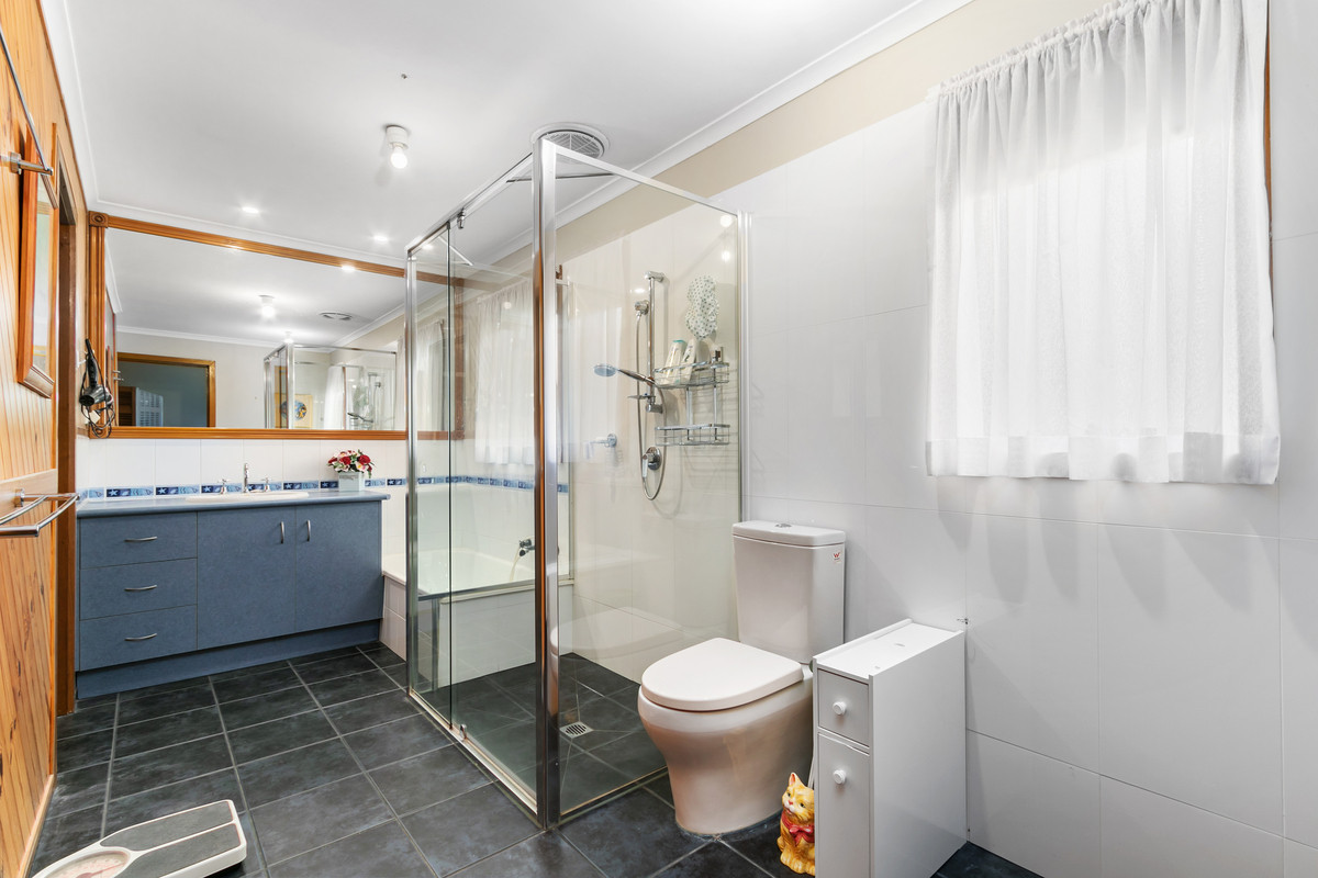 54 Dell Circuit, Morwell VIC 3840, Morwell - Thumbnail 6