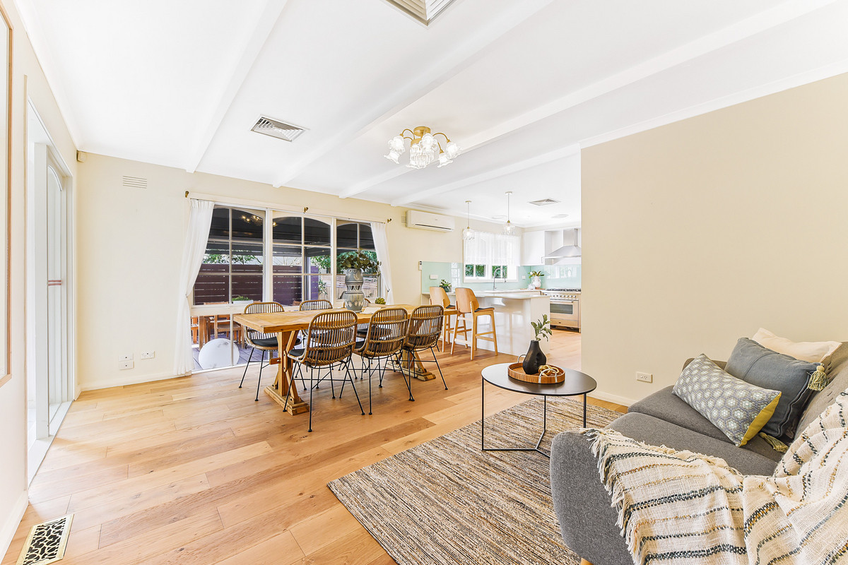 17 Winterton Drive, Wheelers Hill VIC 3150, Wheelers Hill - Thumbnail 4