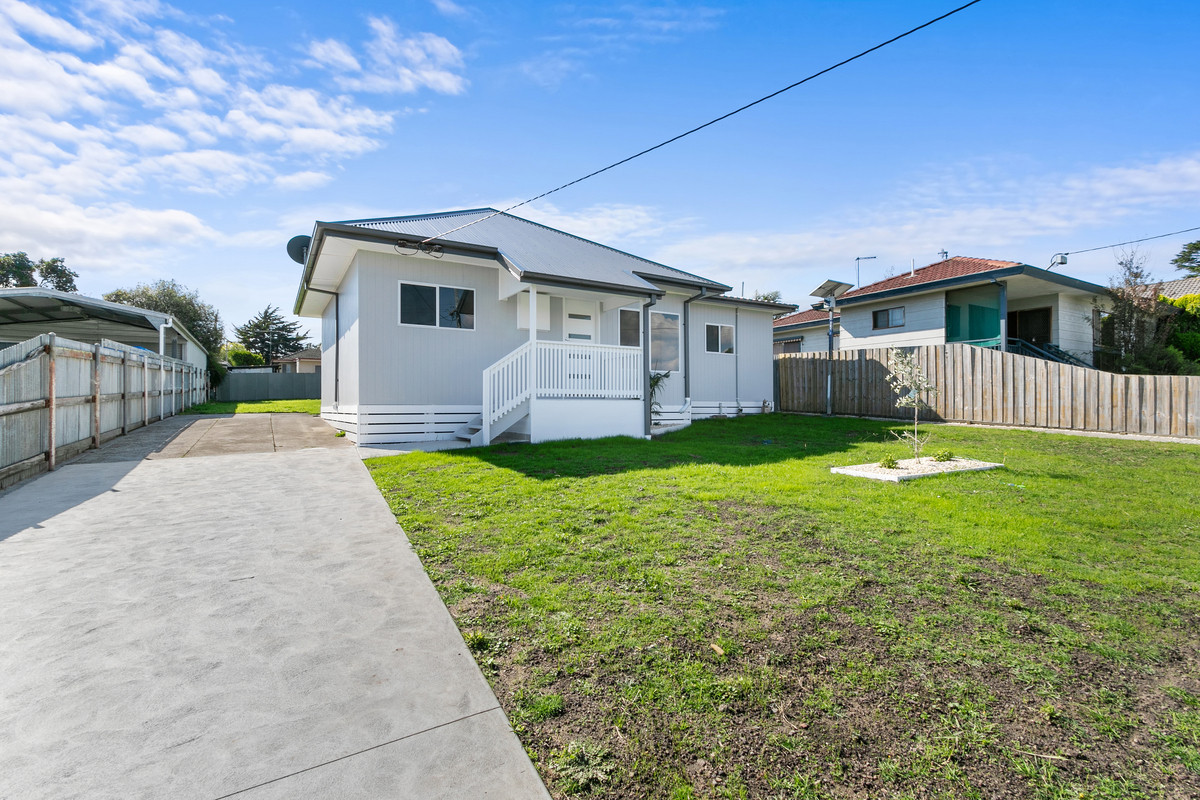8 Polden Crescent, Morwell VIC 3840, Morwell - Thumbnail 2