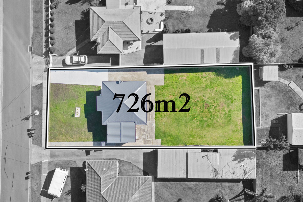 8 Polden Crescent, Morwell VIC 3840, Morwell - Thumbnail 3