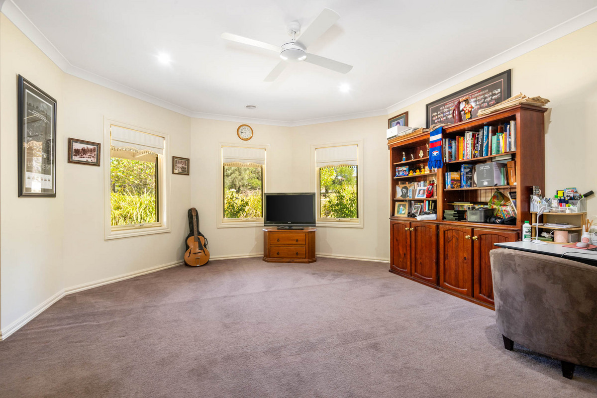 8 Milvi Court, MAUDE VIC 3331, Maude - Thumbnail 3