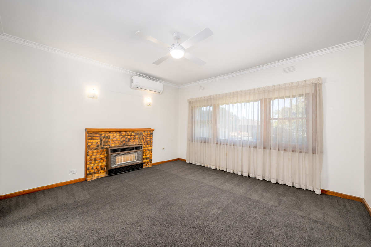 29 Glenlyon Avenue, Shepparton VIC 3630, Shepparton - Thumbnail 4