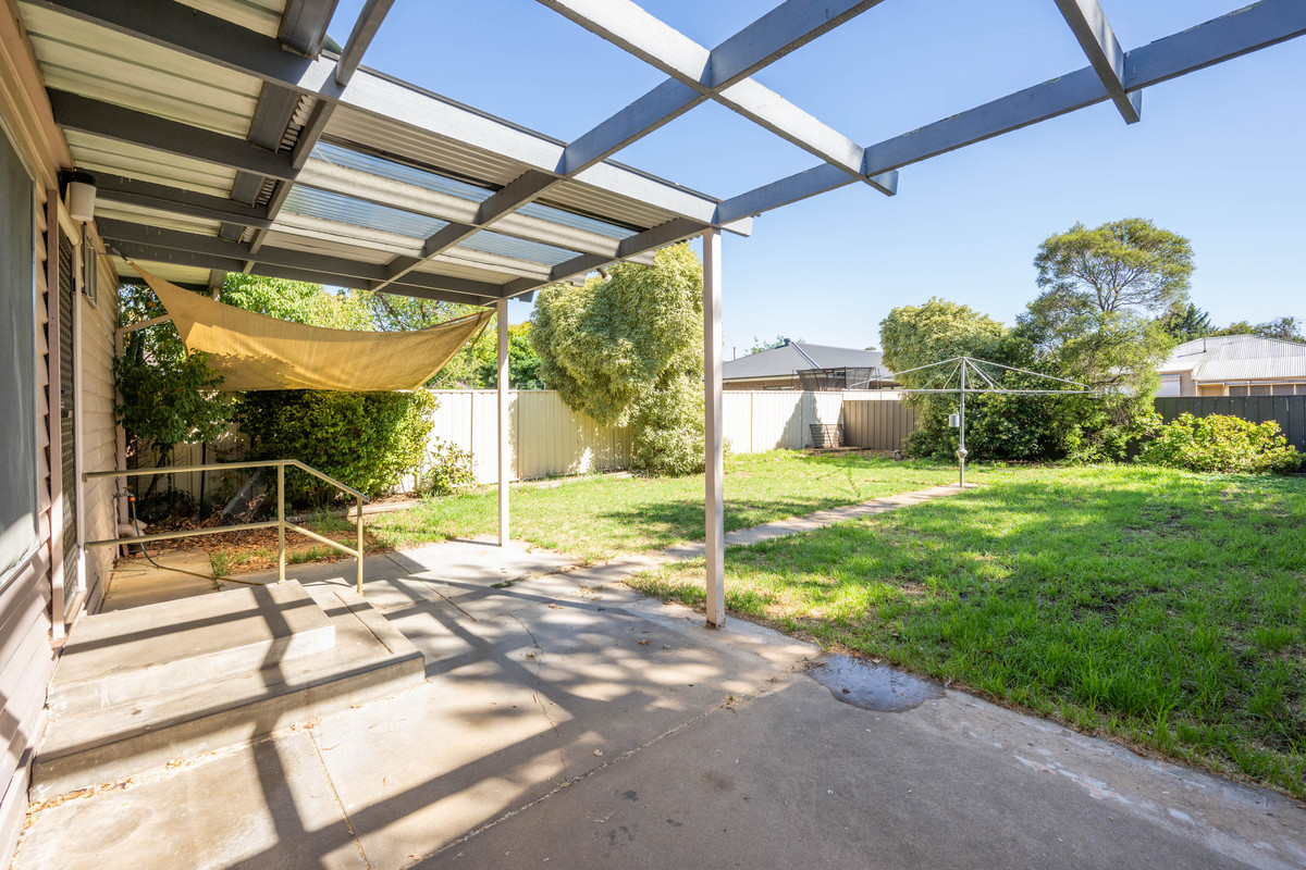 29 Glenlyon Avenue, Shepparton VIC 3630, Shepparton - Thumbnail 2