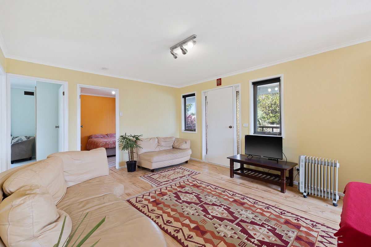 82 Churchill Drive, Cowes VIC 3922, Cowes - Thumbnail 5