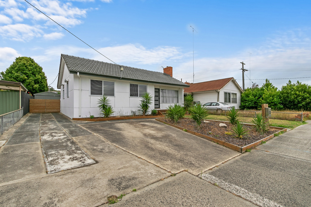 27 Junier Street, Morwell VIC 3840, Morwell - Thumbnail 3