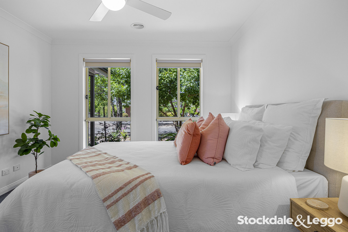 19 Elstead Way, Lake Gardens VIC 3355, Lake Gardens - Thumbnail 7
