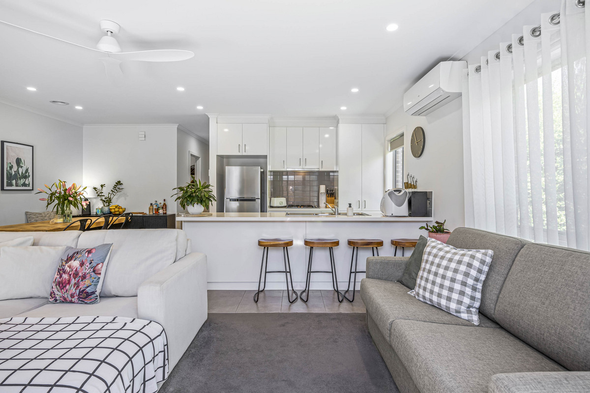 1 Ewart Close, Lucas VIC 3350, Lucas - Thumbnail 7