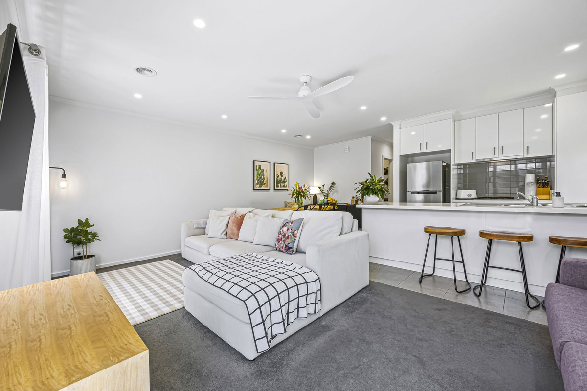 1 Ewart Close, Lucas VIC 3350, Lucas - Thumbnail 6