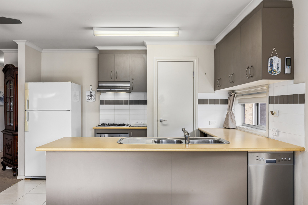 8 Gunsynd Drive, Indented Head VIC 3223, Indented Head - Thumbnail 3