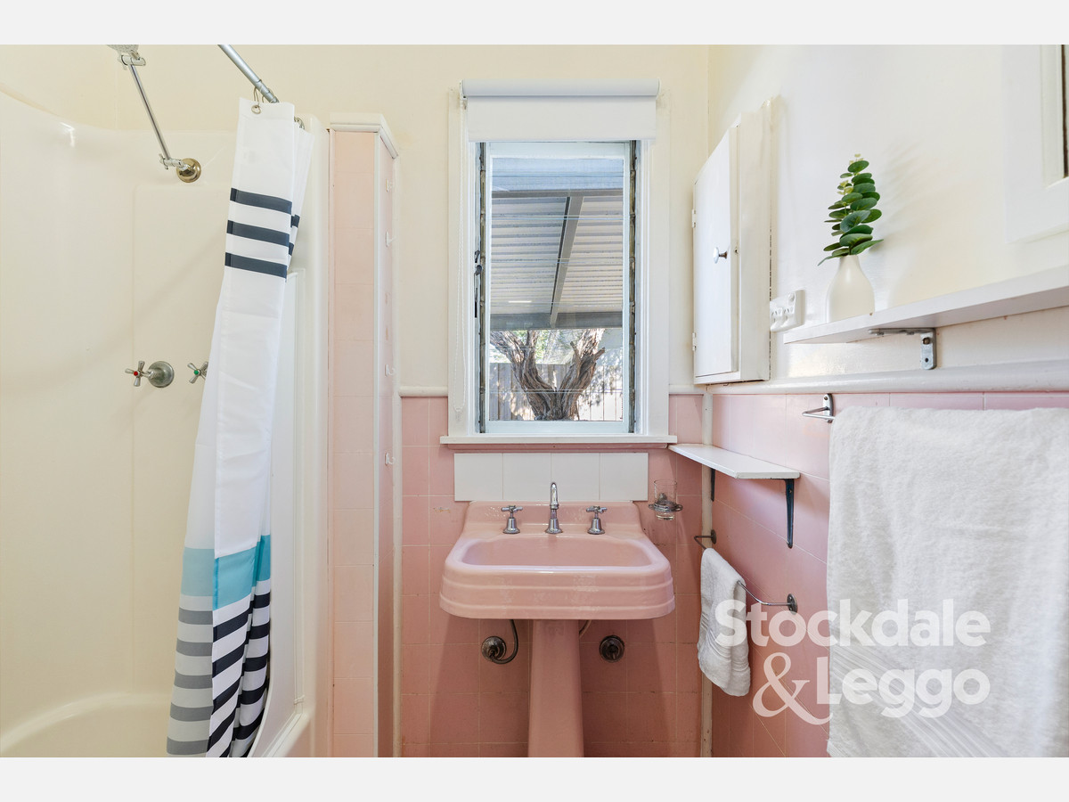 5 Clematis Avenue, Capel Sound VIC 3940, Capel Sound - Thumbnail 8