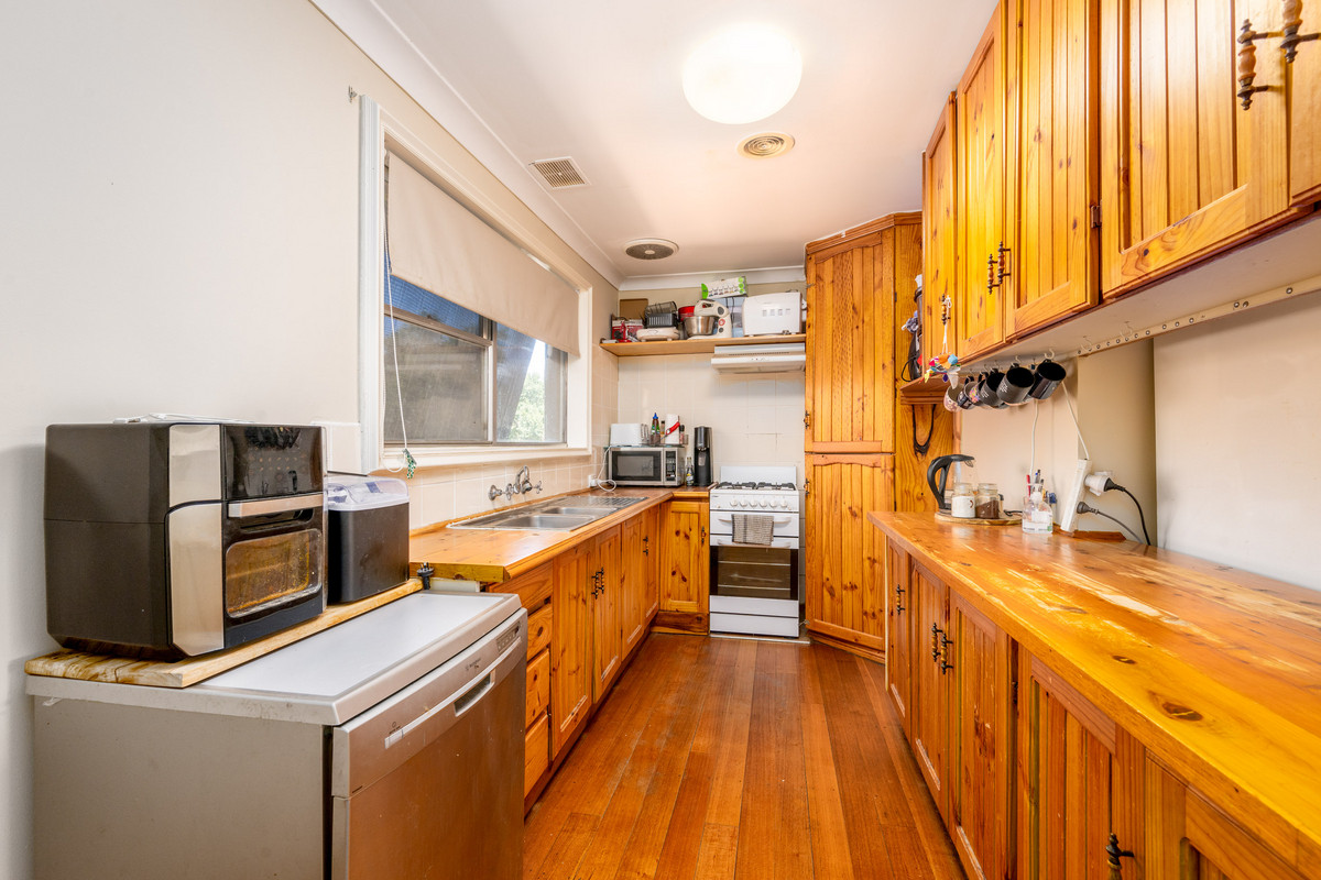 1 Cornwall Court, Shepparton VIC 3630, Shepparton - Thumbnail 2