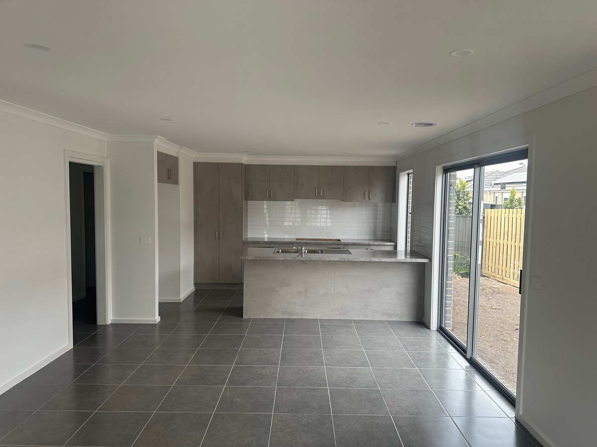 14 Timberland Court, Longwarry VIC 3816, Longwarry - Thumbnail 2