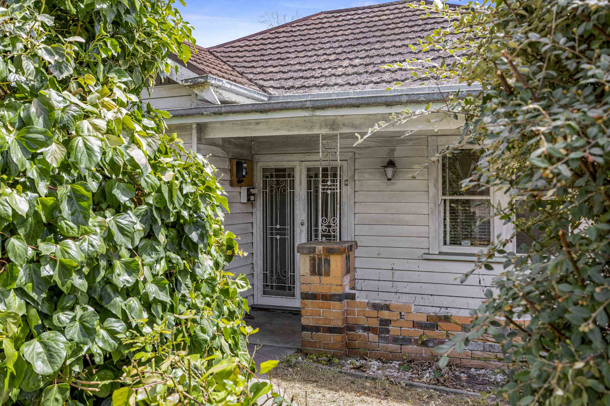 610 Barkly Street, Golden Point VIC 3350, Golden Point - Thumbnail 2