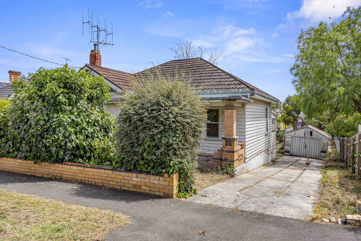 610 Barkly Street, Golden Point VIC 3350, Golden Point - Thumbnail 3