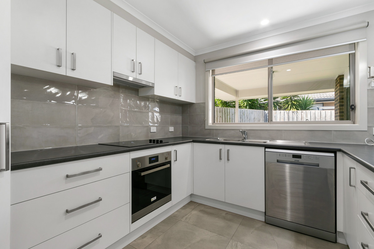 10 Albert Street, YINNAR VIC 3869, Yinnar - Thumbnail 5